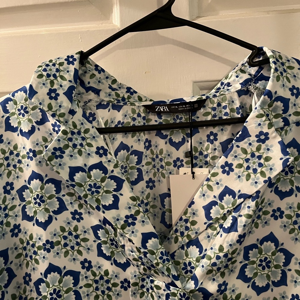Zara top - Picture 2 of 3